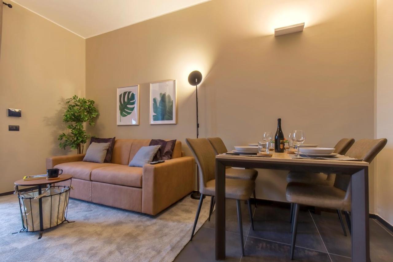 Modern & Bright 2 Bedroom Flat 50M From M4 Stop Milão Exterior foto