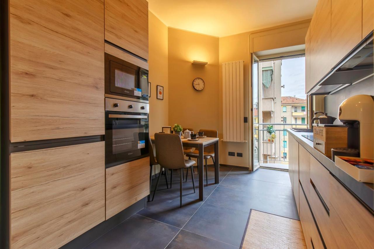 Modern & Bright 2 Bedroom Flat 50M From M4 Stop Milão Exterior foto