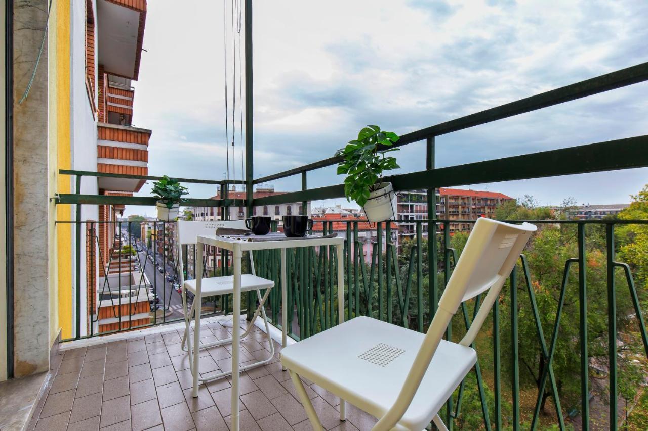 Modern & Bright 2 Bedroom Flat 50M From M4 Stop Milão Exterior foto
